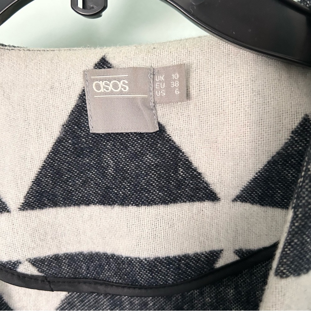 ASOS Geometric Pattern Coatigan - Picture 3 of 5